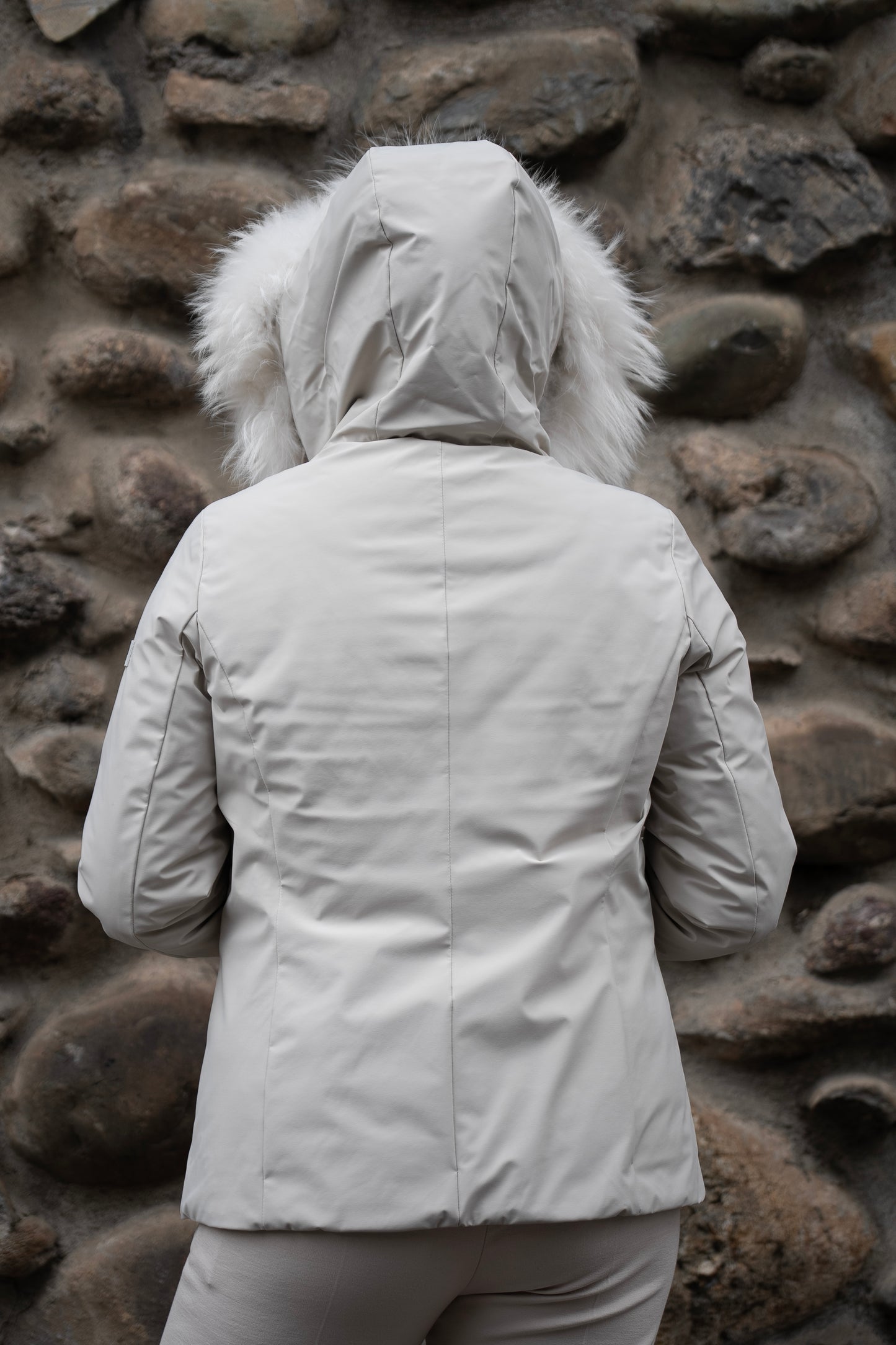 RIHUNIK cappottino corto con pelliccia