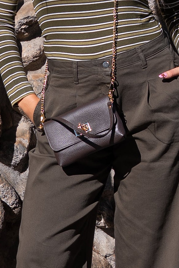 Borsa mini in pelle marrone