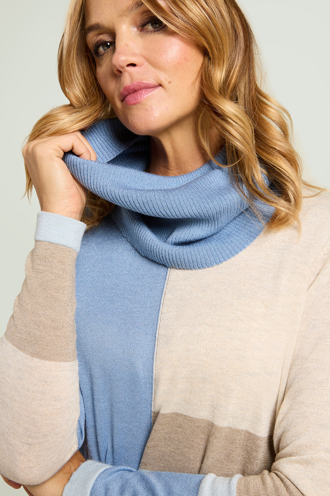 Luisa Viola maglia shiny color block