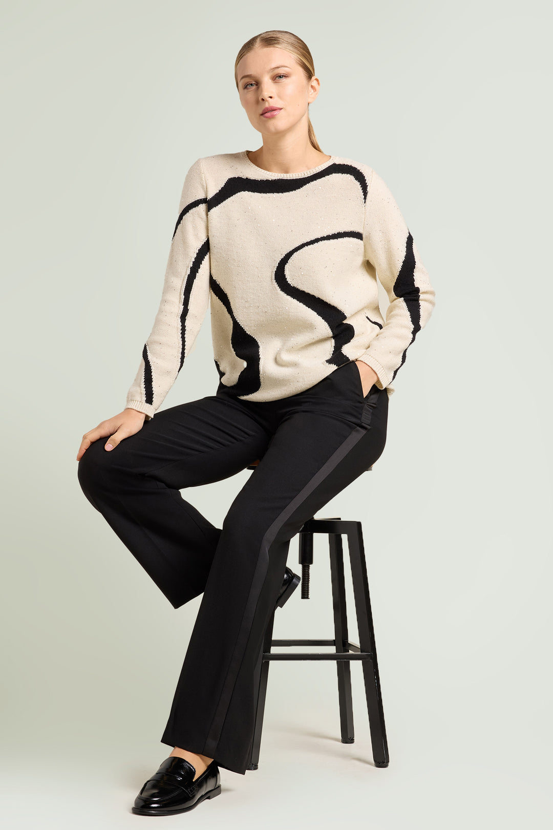 Luisa Viola Maglia con intarso ad onde